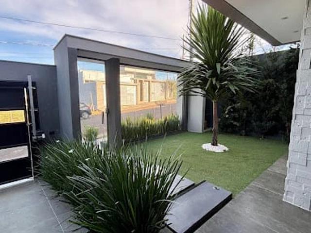 Casa / Sobrado para Venda em Rolândia/PR Jardim Alto da Boa Vista 3 Quartos