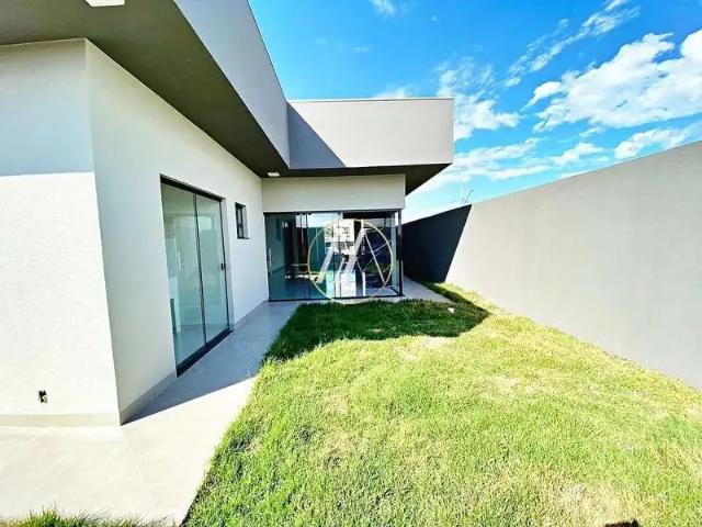 Casa / Sobrado para Venda em Rolândia/PR Parque Industrial Cafezal 3 Quartos