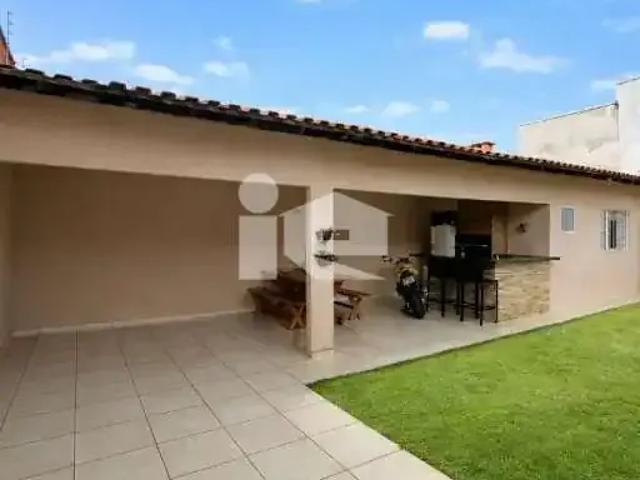 Casa / Sobrado para Venda em Rolândia/PR Jardim do Café 3 Quartos