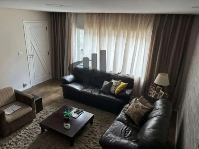 Casa / Sobrado para Venda em São Caetano do Sul/SP Cerâmica 3 Quartos