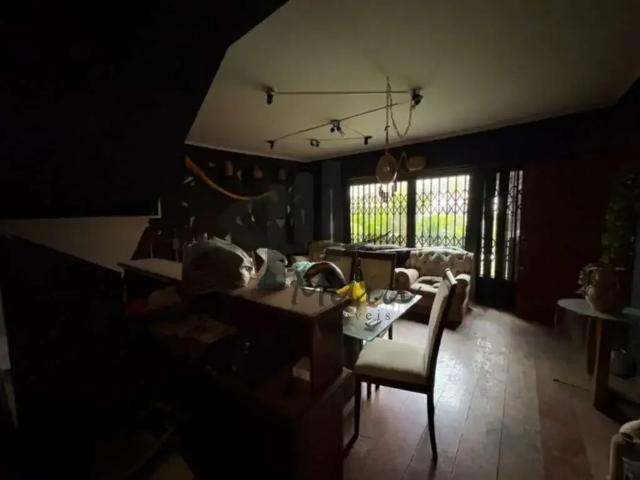 Casa / Sobrado para Venda em São Caetano do Sul/SP Cerâmica 3 Quartos
