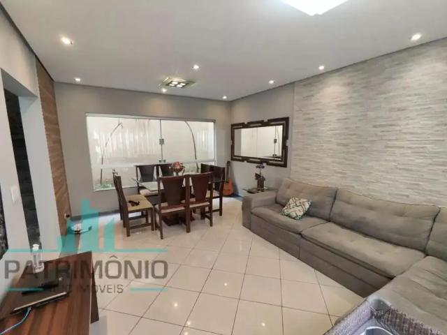 Casa / Sobrado para Venda em São Caetano do Sul/SP Cerâmica 3 Quartos