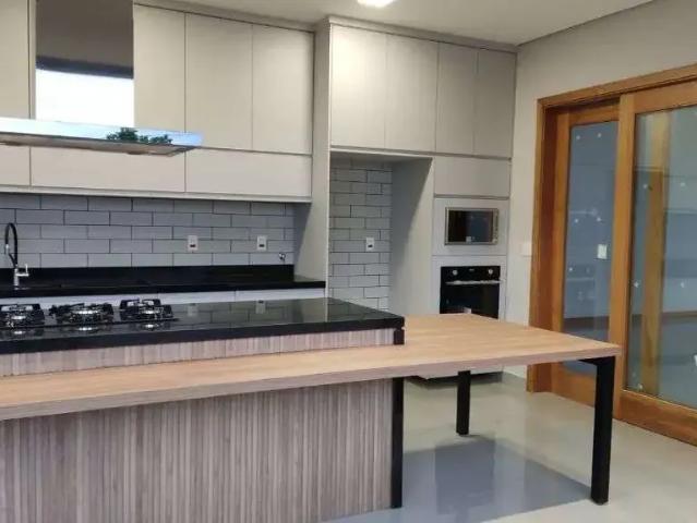 Casa / Sobrado para Venda em São Carlos/SP Condomínio Parque Residencial Damha lll 3 Quartos