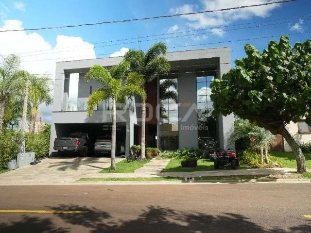 Casa / Sobrado para Venda em São Carlos/SP Condomínio Parque Residencial Damha lll 4 Quartos
