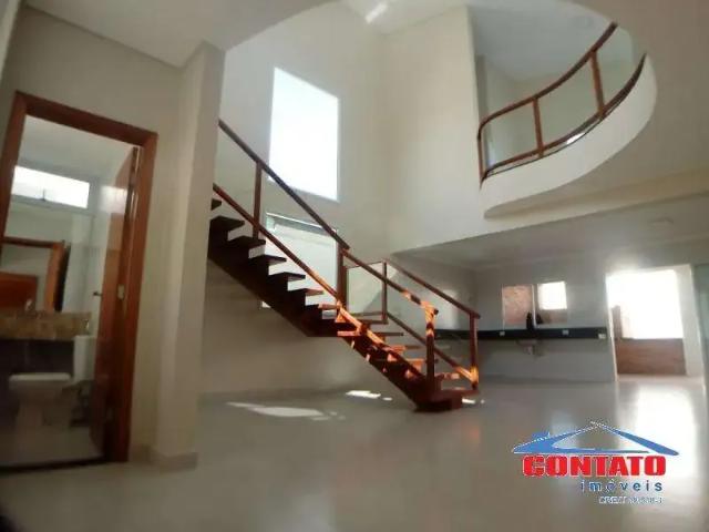 Casa / Sobrado para Venda em São Carlos/SP Condomínio Parque Residencial Damha lll 4 Quartos