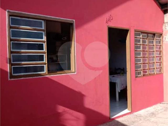 Casa / Sobrado para Venda em São Carlos/SP Conjunto Habitacional Planalto Verde 2 Quartos