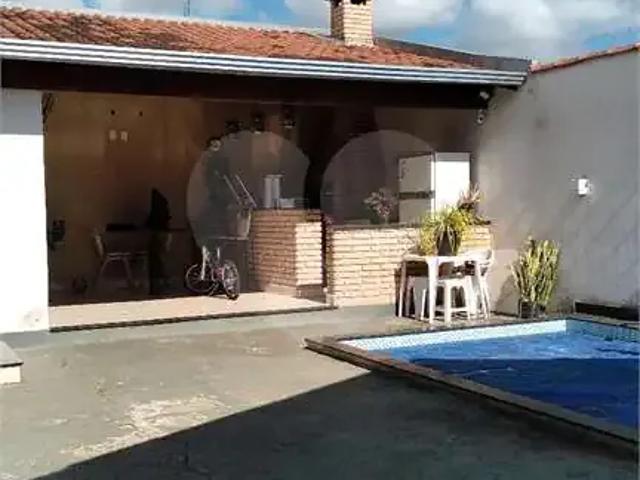 Casa / Sobrado para Venda em São Carlos/SP Conjunto Habitacional Planalto Verde 3 Quartos