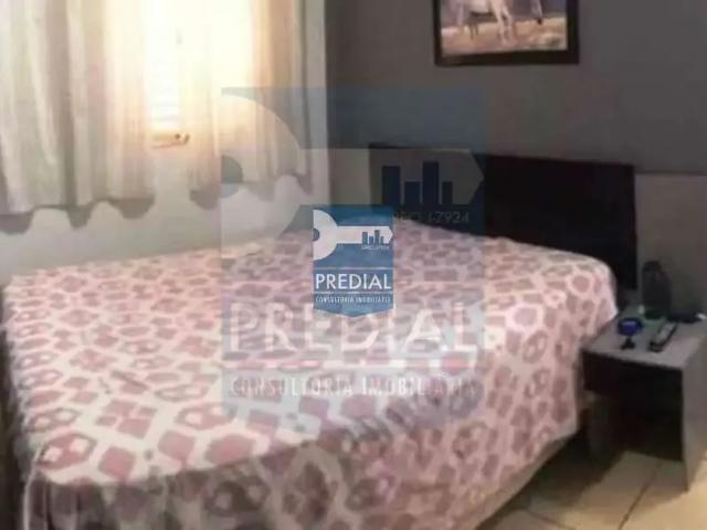 Casa / Sobrado para Venda em São Carlos/SP Cidade Aracy 3 Quartos