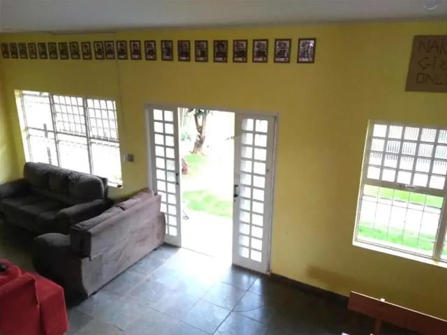Casa / Sobrado para Venda em São Carlos/SP Cidade Jardim 4 Quartos