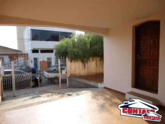 Casa / Sobrado para Venda em São Carlos/SP Cidade Jardim 3 Quartos