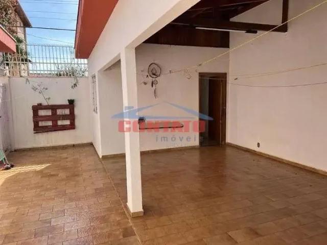 Casa / Sobrado para Venda em São Carlos/SP Cidade Jardim 3 Quartos