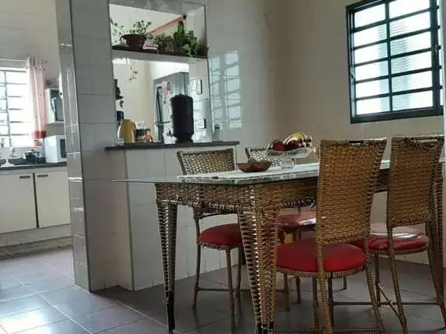 Casa / Sobrado para Venda em São Carlos/SP Cidade Jardim 3 Quartos