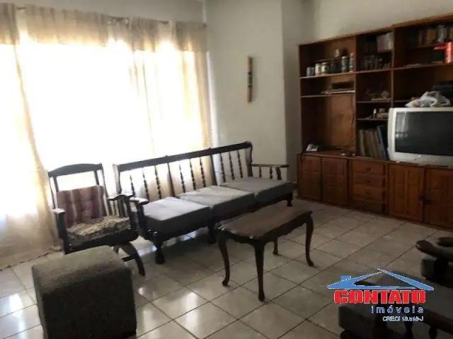 Casa / Sobrado para Venda em São Carlos/SP Cidade Jardim 3 Quartos