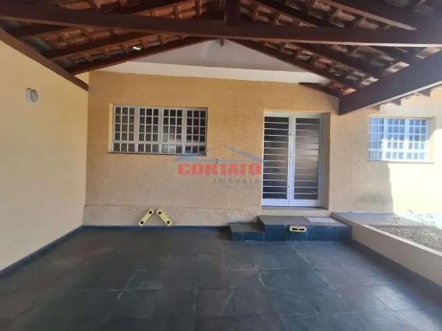Casa / Sobrado para Venda em São Carlos/SP Cidade Jardim 3 Quartos