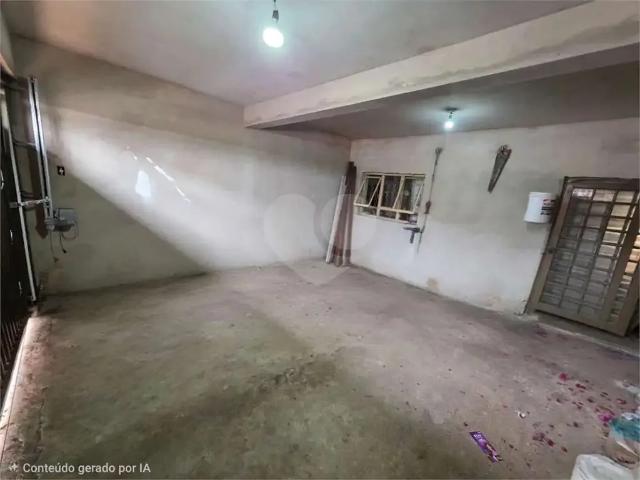 Casa / Sobrado para Venda em São Carlos/SP Jardim Medeiros 4 Quartos