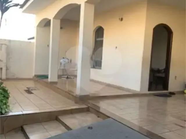 Casa / Sobrado para Venda em São Carlos/SP Jardim Nova Santa Paula 3 Quartos