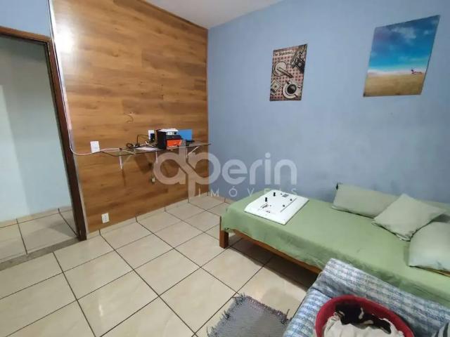 Casa / Sobrado para Venda em São Carlos/SP Jardim Bandeirantes 2 Quartos