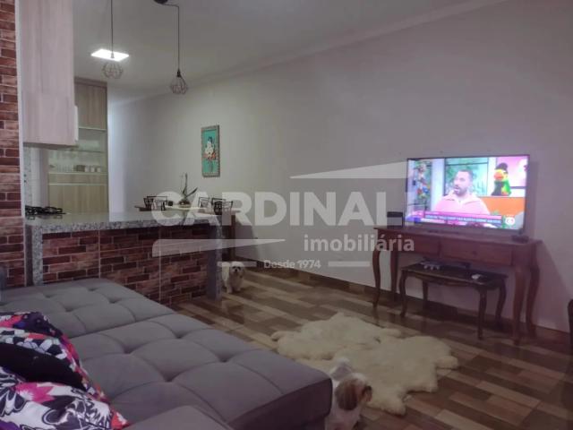 Casa / Sobrado para Venda em São Carlos/SP Jardim Bandeirantes 3 Quartos