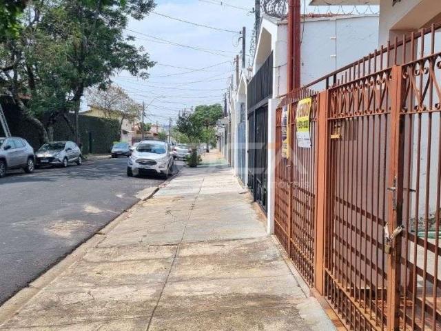 Casa / Sobrado para Venda em São Carlos/SP Jardim Bandeirantes 3 Quartos
