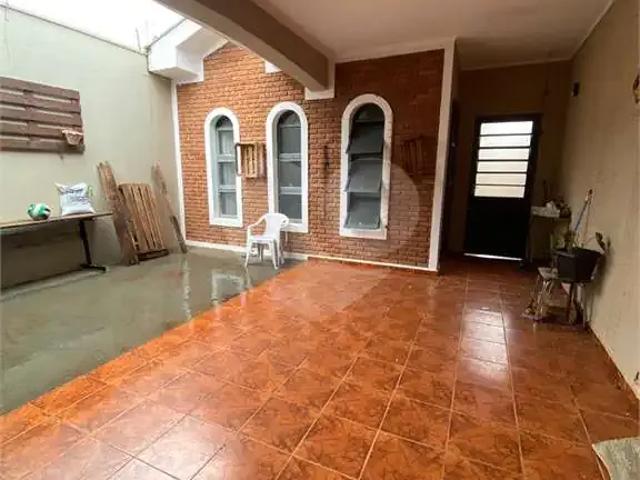 Casa / Sobrado para Venda em São Carlos/SP Jardim Bandeirantes 3 Quartos