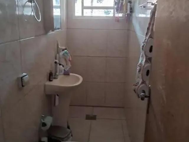 Casa / Sobrado para Venda em São Carlos/SP Jardim Beatriz 2 Quartos