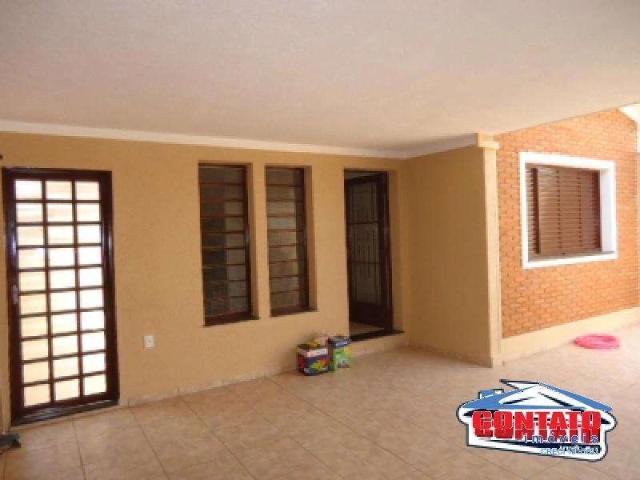 Casa / Sobrado para Venda em São Carlos/SP Jardim Beatriz 2 Quartos