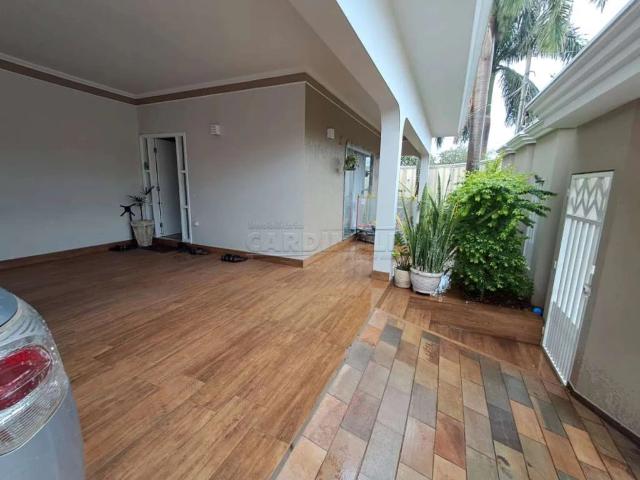 Casa / Sobrado para Venda em São Carlos/SP Jardim Botafogo 1 3 Quartos