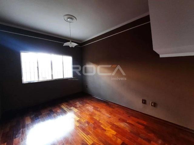 Casa / Sobrado para Venda em São Carlos/SP Jardim Botafogo 1 4 Quartos