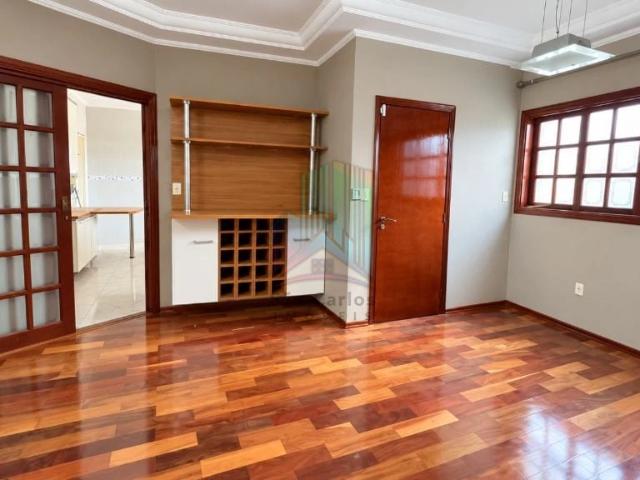 Casa / Sobrado para Venda em São Carlos/SP Jardim Cardinalli 3 Quartos