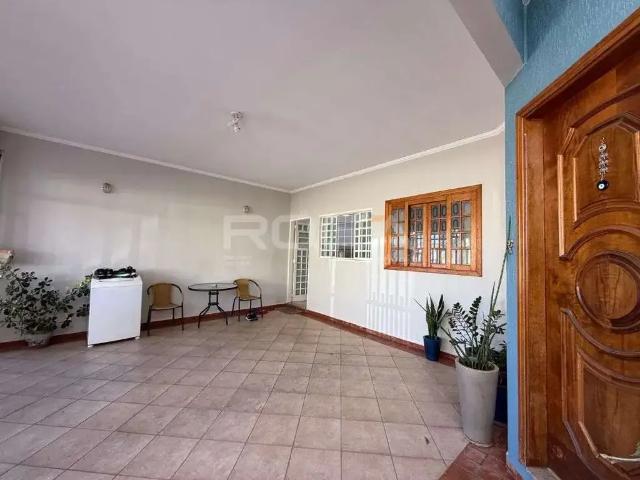 Casa / Sobrado para Venda em São Carlos/SP Jardim Cardinalli 3 Quartos