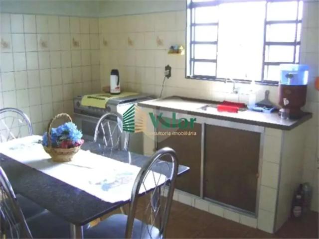 Casa / Sobrado para Venda em São Carlos/SP Jardim São João Batista 3 Quartos