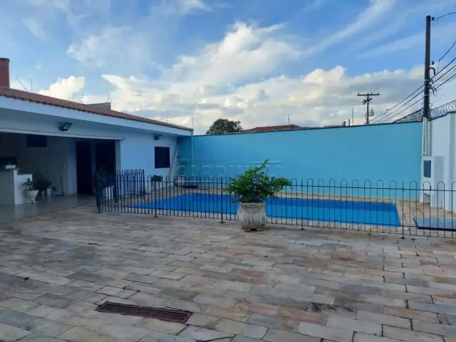 Casa / Sobrado para Venda em São Carlos/SP Jardim São João Batista 3 Quartos