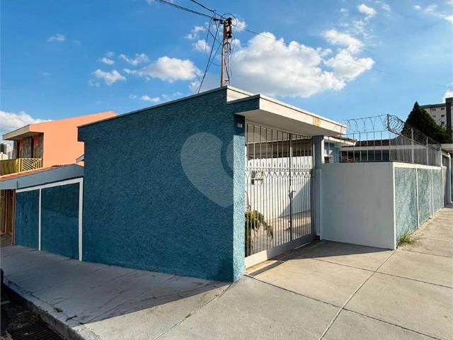 Casa / Sobrado para Venda em São Carlos/SP Jardim São João Batista 2 Quartos