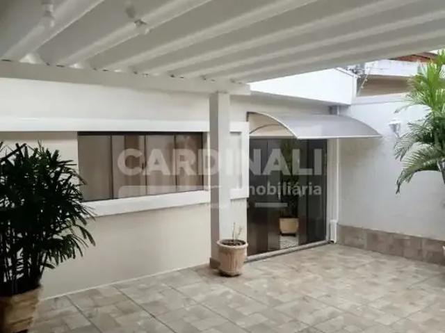 Casa / Sobrado para Venda em São Carlos/SP Jardim Santa Paula 3 Quartos