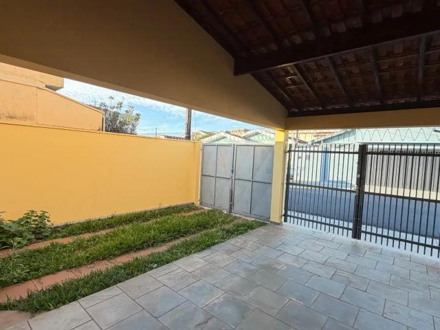 Casa / Sobrado para Venda em São Carlos/SP Jardim Tangará 3 Quartos