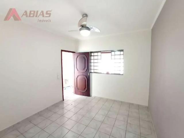 Casa / Sobrado para Venda em São Carlos/SP Jardim Tangará 2 Quartos