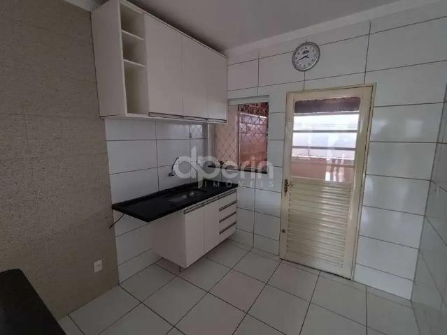 Casa / Sobrado para Venda em São Carlos/SP Jardim Tangará 2 Quartos