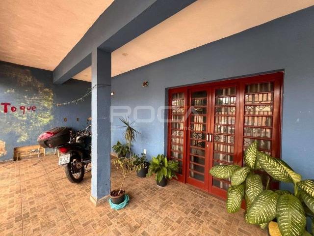 Casa / Sobrado para Venda em São Carlos/SP Jardim Tangará 4 Quartos