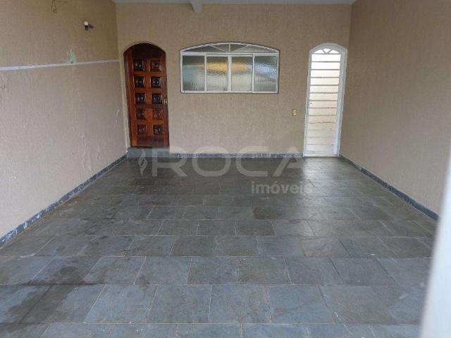Casa / Sobrado para Venda em São Carlos/SP Jardim Tangará 4 Quartos