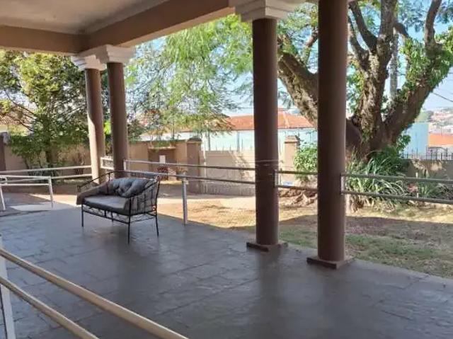Casa / Sobrado para Venda em São Carlos/SP Portal do Sol 12 Quartos