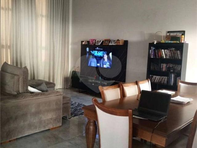 Casa / Sobrado para Venda em São Carlos/SP Residencial Samambaia 2 Quartos