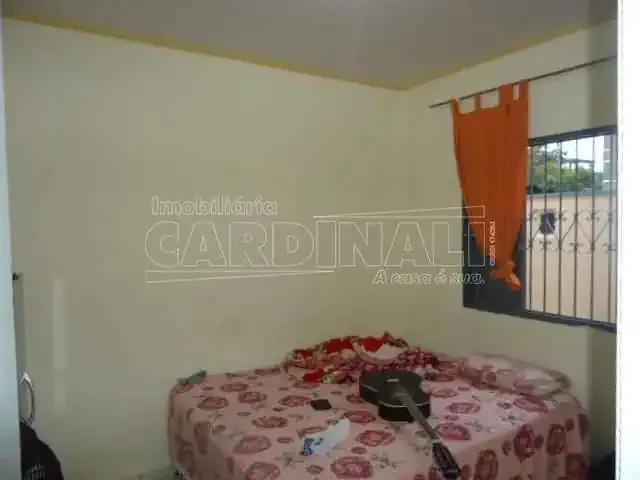 Casa / Sobrado para Venda em São Carlos/SP Vila Carmem 3 Quartos