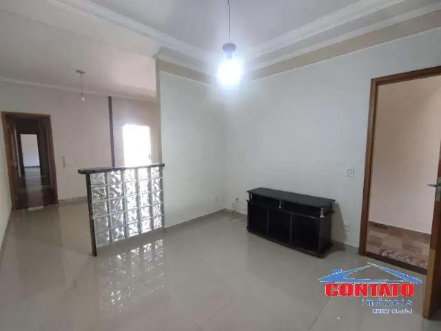 Casa / Sobrado para Venda em São Carlos/SP Vila Carmem 3 Quartos