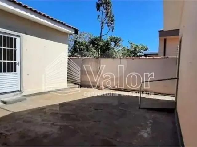 Casa / Sobrado para Venda em São Carlos/SP Vila Carmem 4 Quartos