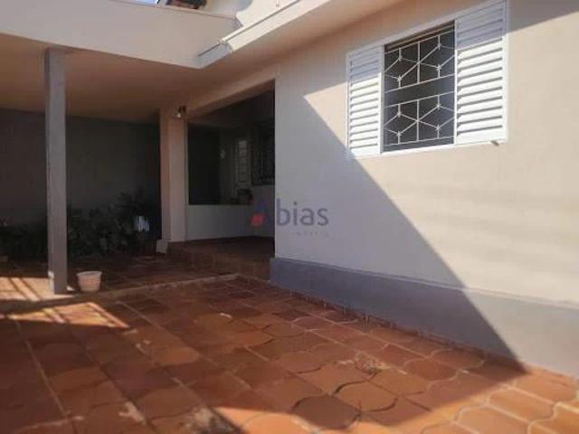 Casa / Sobrado para Venda em São Carlos/SP Vila Faria 2 Quartos