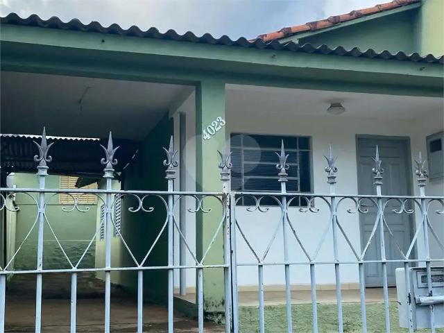 Casa / Sobrado para Venda em São Carlos/SP Vila Faria 3 Quartos