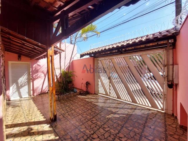 Casa / Sobrado para Venda em São Carlos/SP Vila Irene 3 Quartos