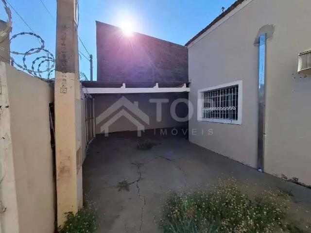 Casa / Sobrado para Venda em São Carlos/SP Vila Izabel 2 Quartos