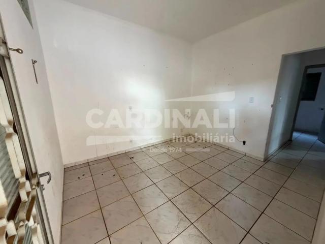 Casa / Sobrado para Venda em São Carlos/SP Vila Nery 3 Quartos