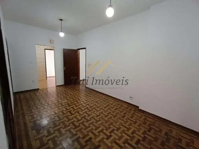 Casa / Sobrado para Venda em São Carlos/SP Vila Nery 3 Quartos